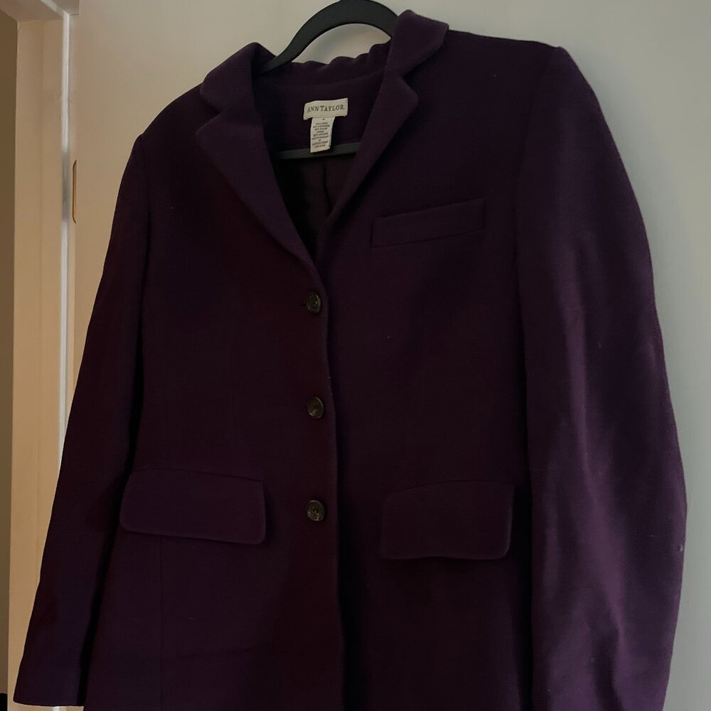 Vintage Ann Taylor Size 4 Wool Blend Blazer - in excellent condition